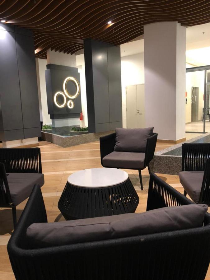 Апартаменти Panglima Troika Residensi Кота-Бару Екстер'єр фото
