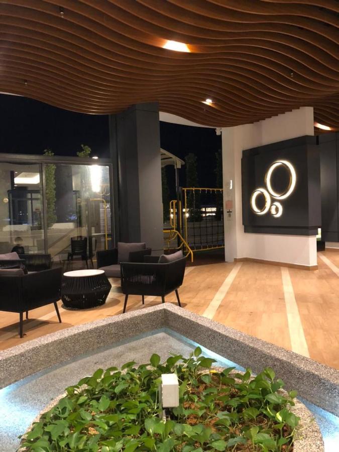 Апартаменти Panglima Troika Residensi Кота-Бару Екстер'єр фото