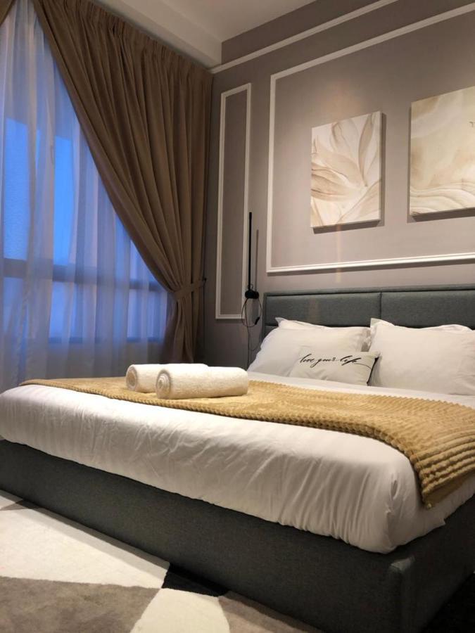 Апартаменти Panglima Troika Residensi Кота-Бару Екстер'єр фото